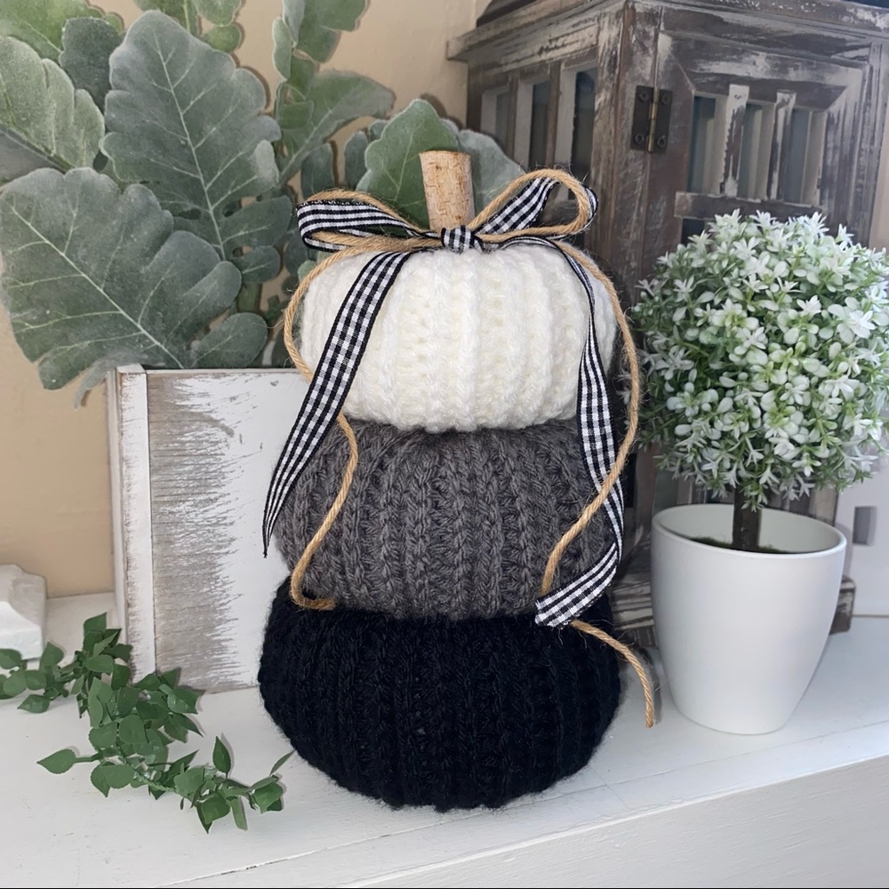 Farmhouse Pumpkins